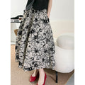 Ju Zhi 2026 Early Spring Velvet Skirt for Women, Heavy Craftsmanship, Niche Retro French High-Waisted Mid-Length A-Line Skirt 1572