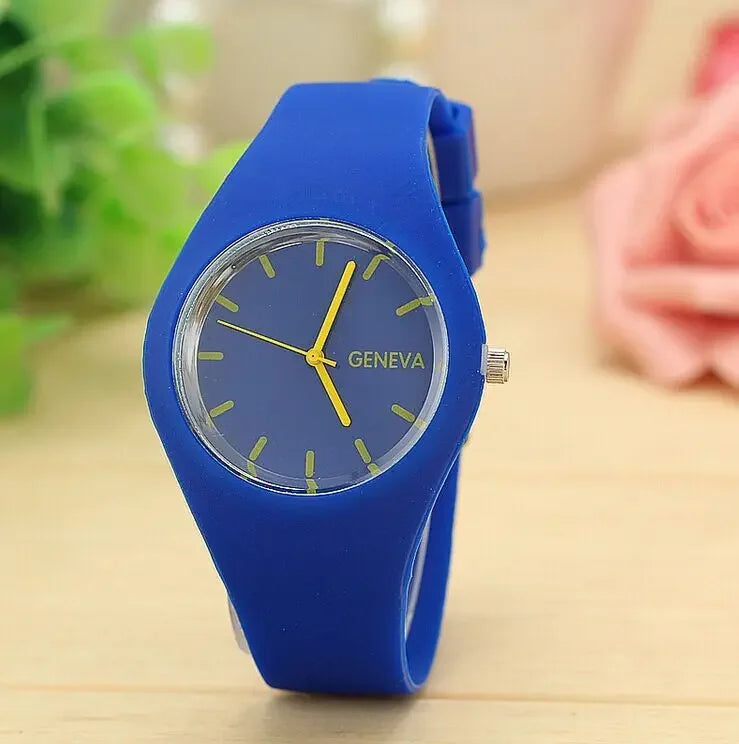 Reloj Casual de Cuarzo con Correa de Silicona