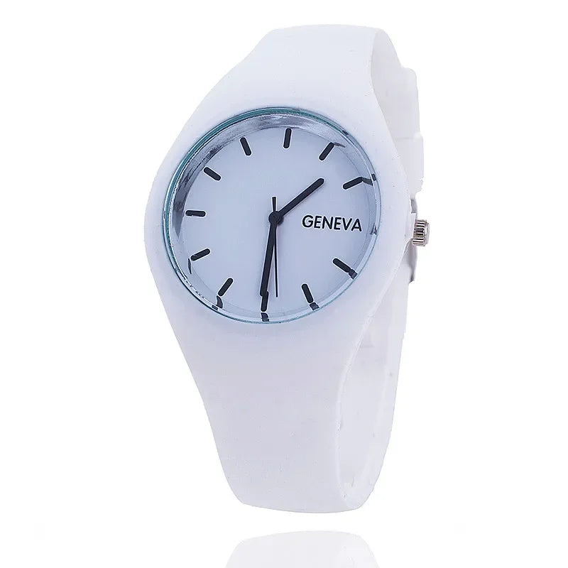 Reloj Casual de Cuarzo con Correa de Silicona