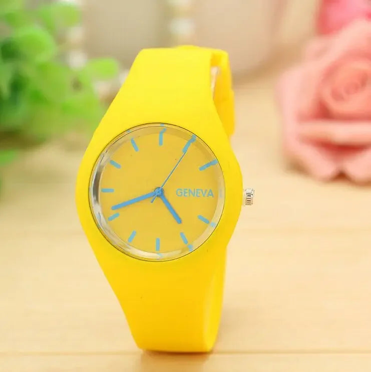 Reloj Casual de Cuarzo con Correa de Silicona